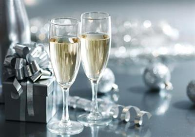 Celebrate Christmas Parties 2024 at Crowne Plaza Gerrards Cross, Beaconsfield