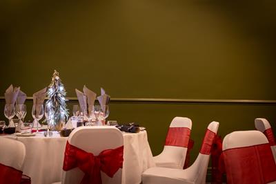 Christmas Parties 2026 at Holiday Inn Farnborough