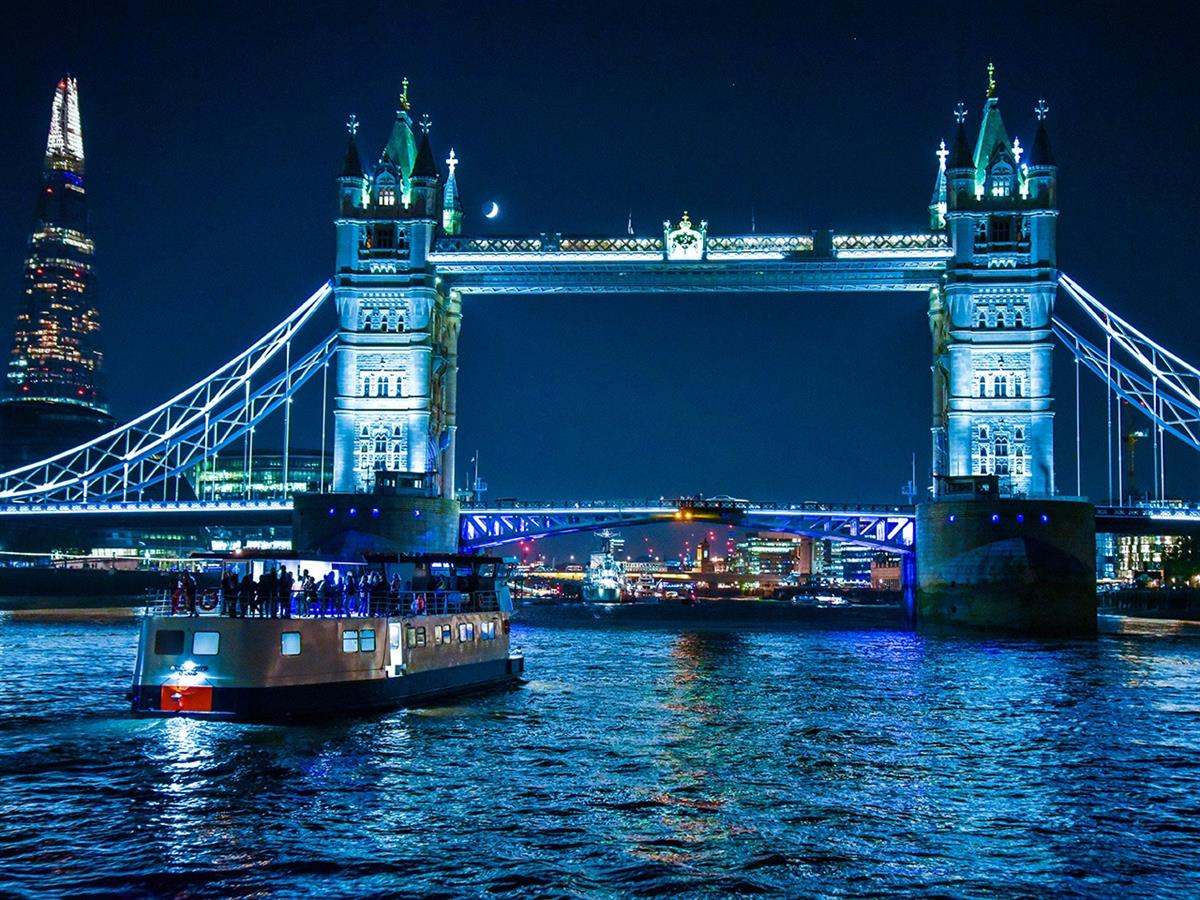 Christmas Parties 2026 with London Party Boats, SE1