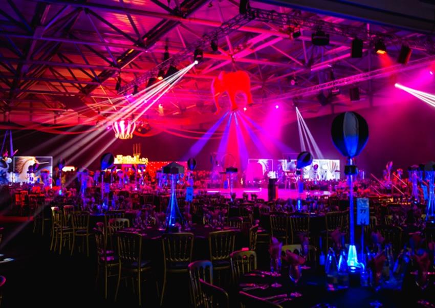 Dream Circus Christmas Parties 2023 at Willen Lake, Milton Keynes