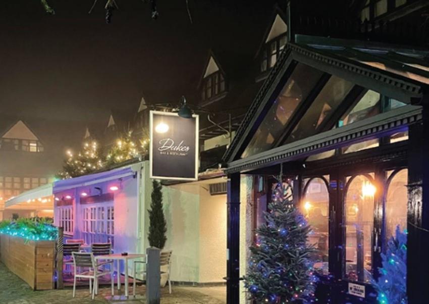 Celebrate Christmas Parties 2022 at Villiers Hotel, Buckingham 