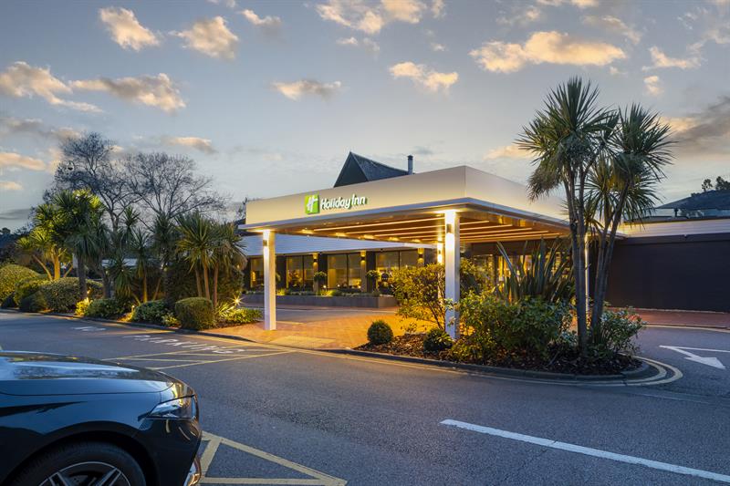 Christmas Parties 2026 at Holiday Inn Reading-South