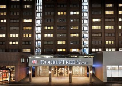 Doubletree Christmas Experience 2022 Glitter Ball Christmas Parties 2022 At The Doubletree By Hilton Glasgow  Central | Office Xmas Venue And Party Nights From Christmas Parties  Unlimited