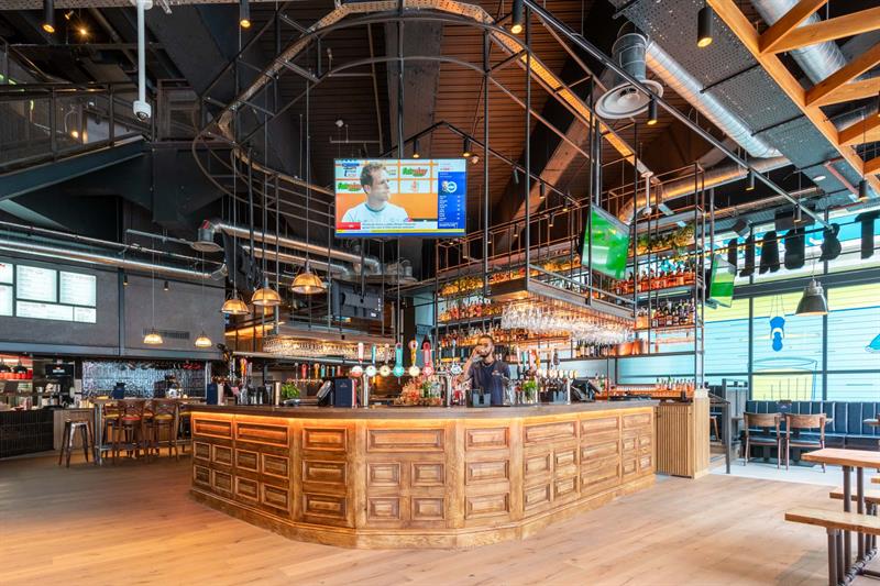 Christmas Parties 2025 at Bat & Ball Stratford, London E20
