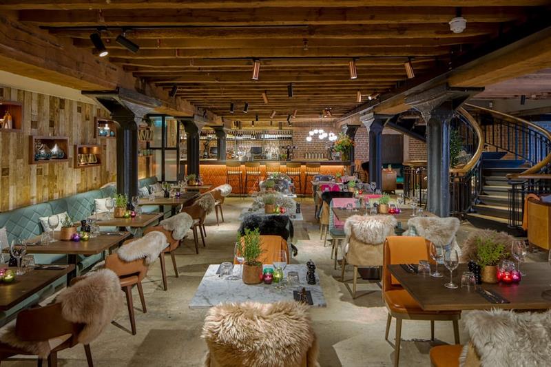 Celebrate Christmas Parties 2025 at The Sipping Room, Canary Wharf